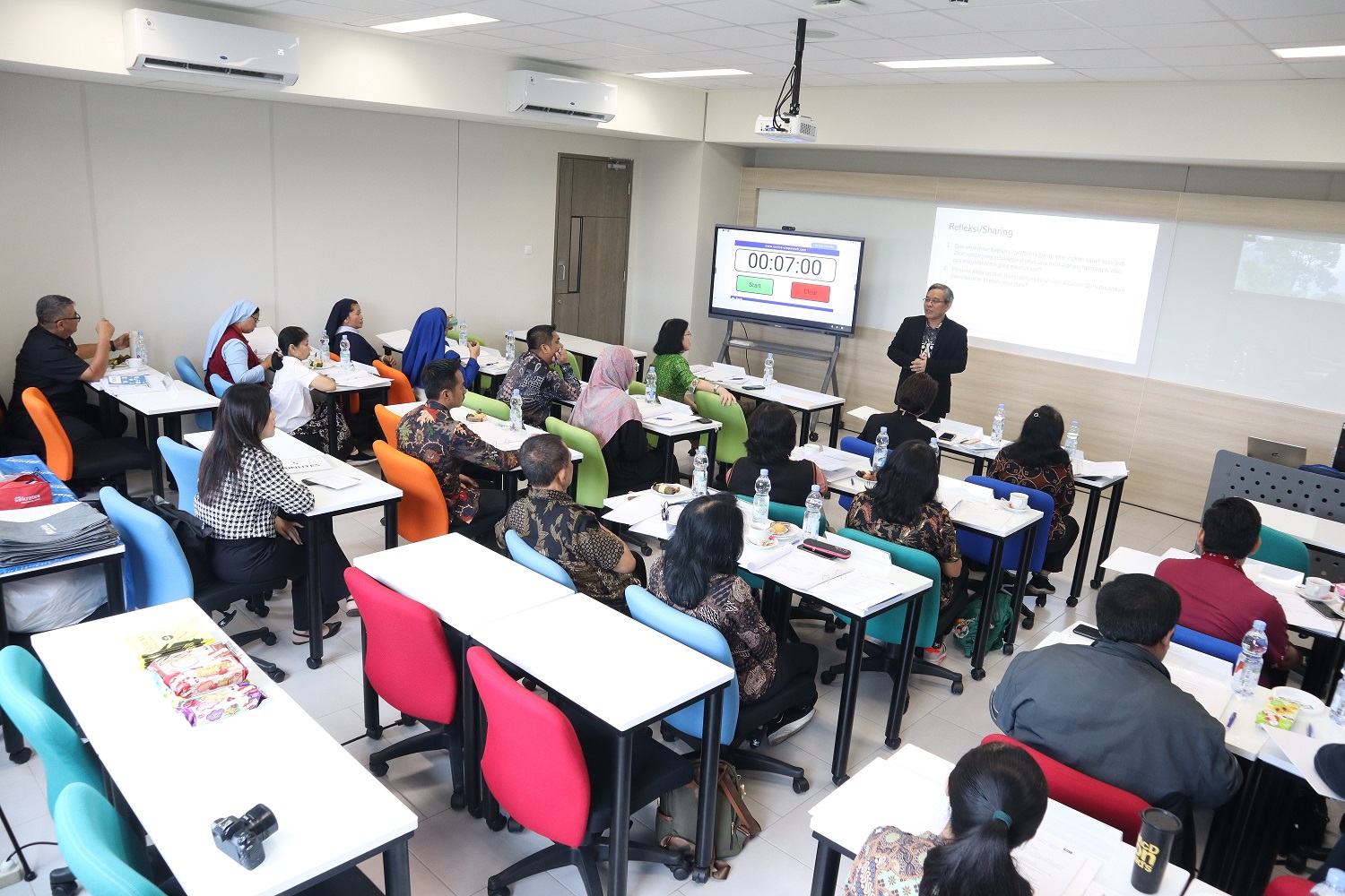 [Sokrates] Batch 2 – Workshop Teacher Performance Management for School Leaders